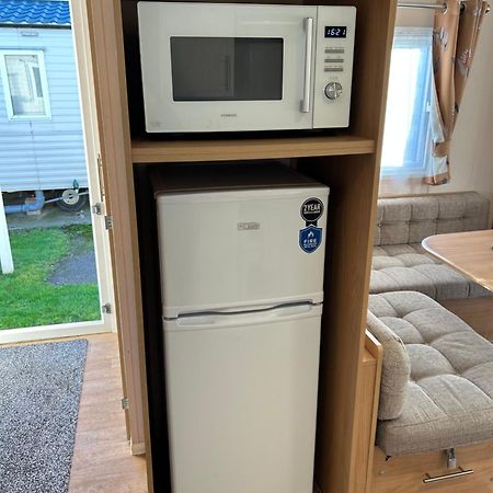 Phoenix Caravan Hire, Trecco Bay 포스콜 외부 사진