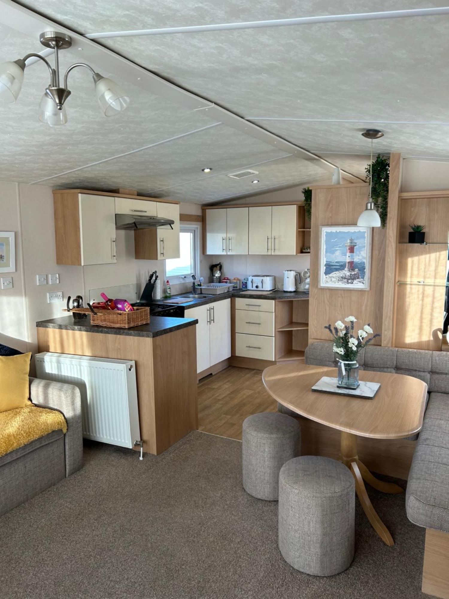 Phoenix Caravan Hire, Trecco Bay 포스콜 외부 사진